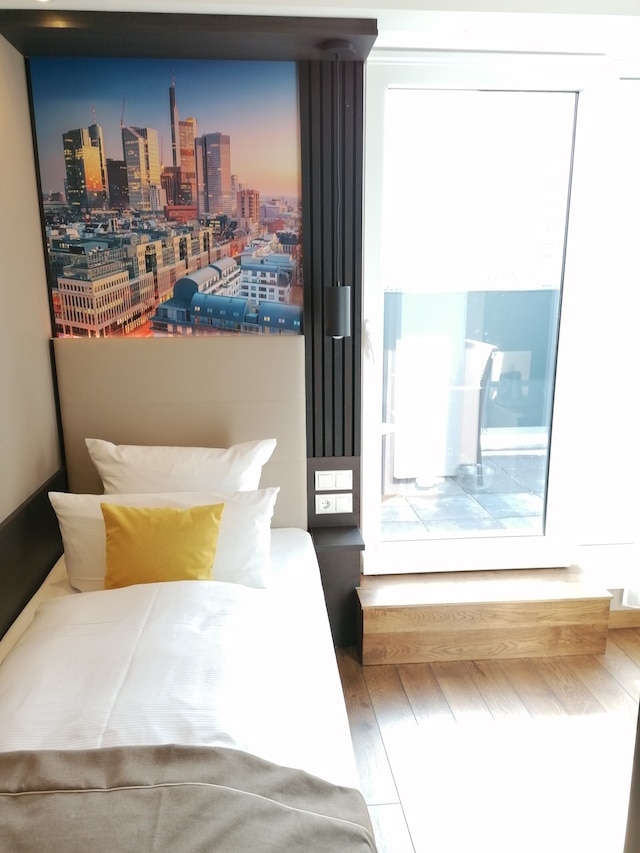 スカイライン ホテル