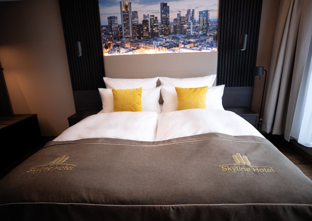 スカイライン ホテル