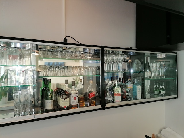 スカイライン ホテル