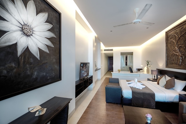 クリスタル ブルー ブティック ホテル