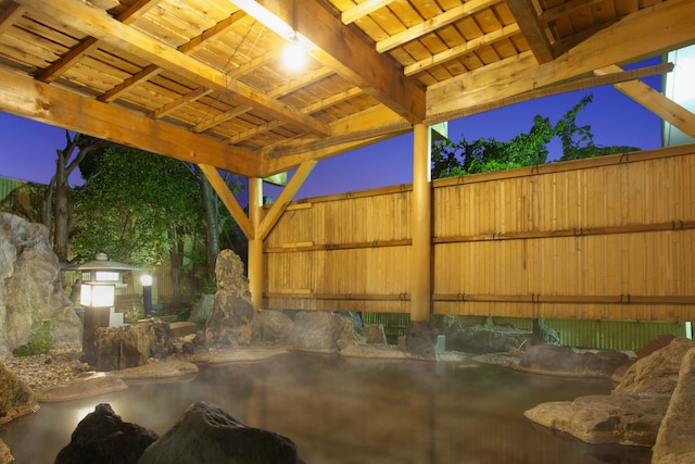 函館湯の川 ホテル河畔亭