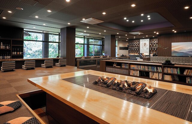 糸柳こやど ゆわ