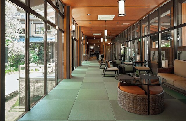 糸柳こやど ゆわ