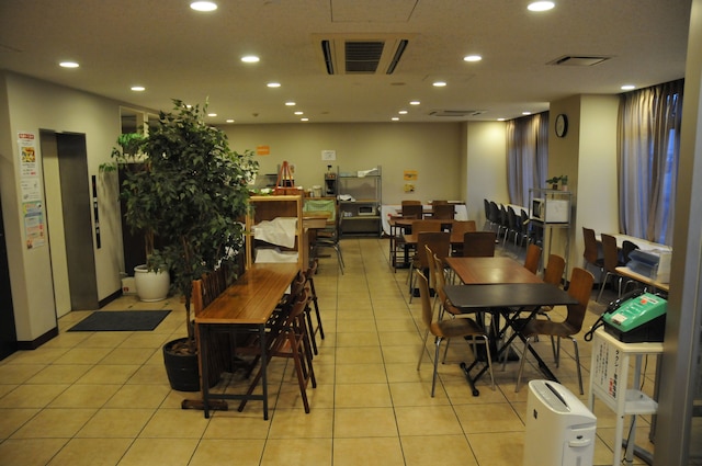 ホテルクラウンヒルズ勝田 表町店（BBHホテルグループ）