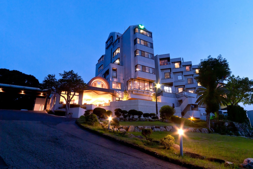 10.リゾートヒルズ豊浜 蒼空の風