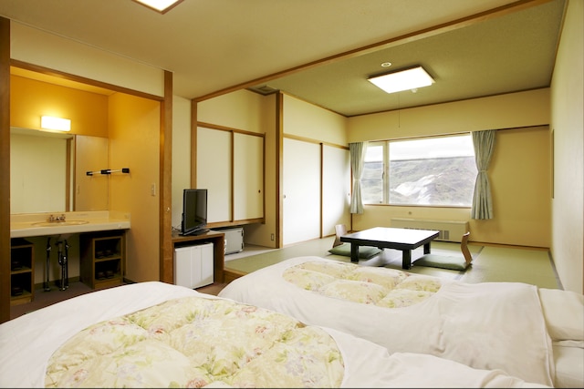 万座ホテル聚楽