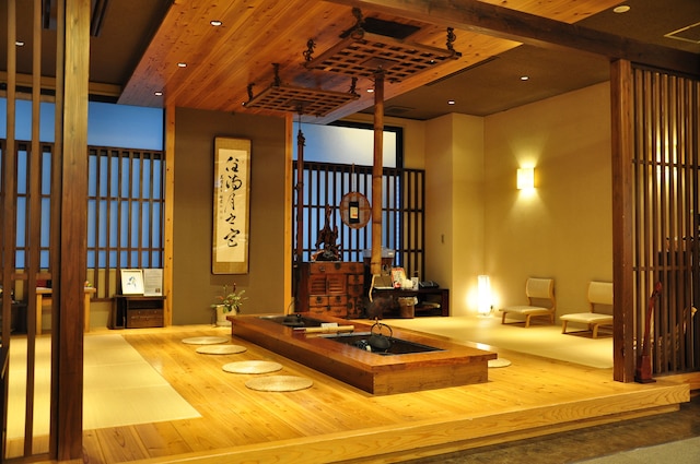 峡谷の湯宿 大歩危峡まんなか