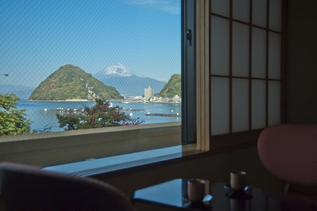 伊豆・三津浜 松濤館