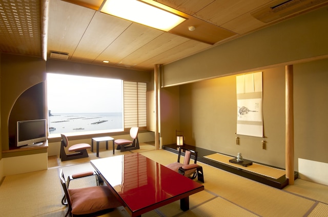 伊豆・三津浜 松濤館