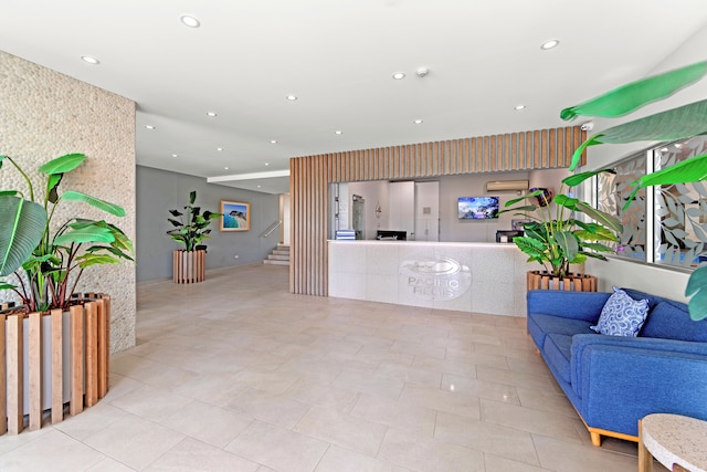 パシフィック レジス アパートメンツ