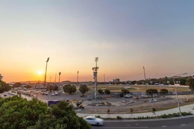 キングスフォード リバーサイド イン