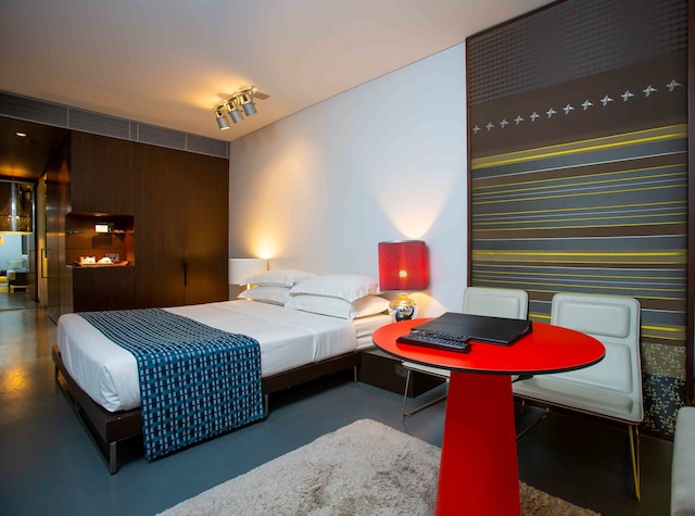 バレンティン オン ジョージ