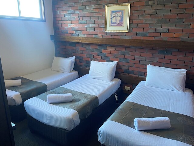 ハイ ウェイ エイト モーター イン