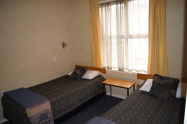 ビクトリア コート モーター ロッジ