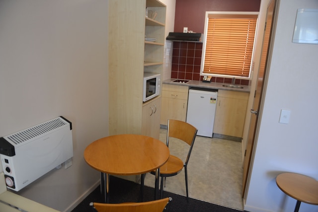 ビクトリア コート モーター ロッジ