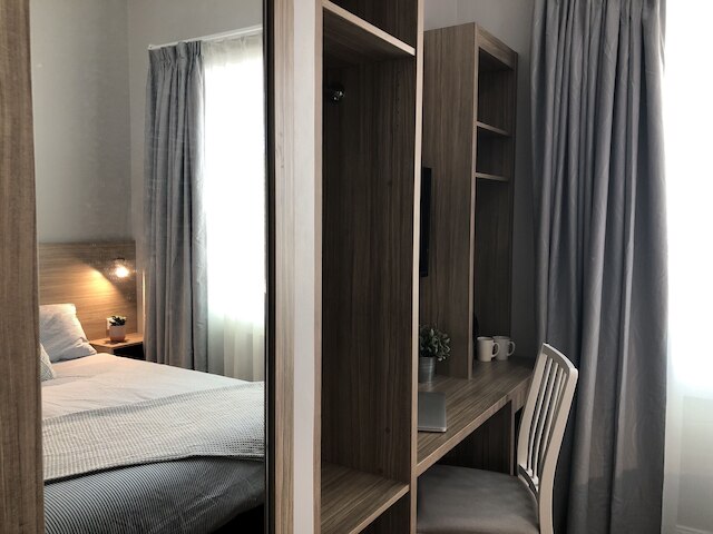 カーナーボン ロッジ