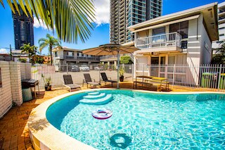 トロピカーナ モーテル