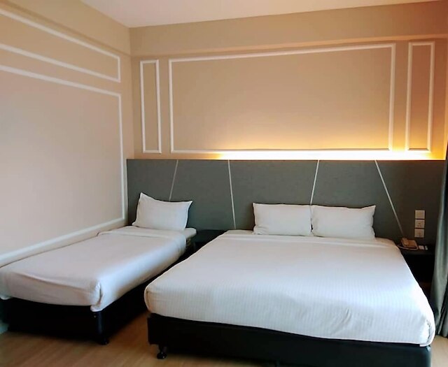 マーベラクス ホテル