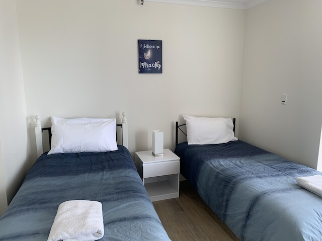 ザ ペントハウスィズ アパートメンツ