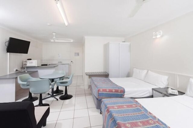 ケアンズ ホリデイ ロッジ