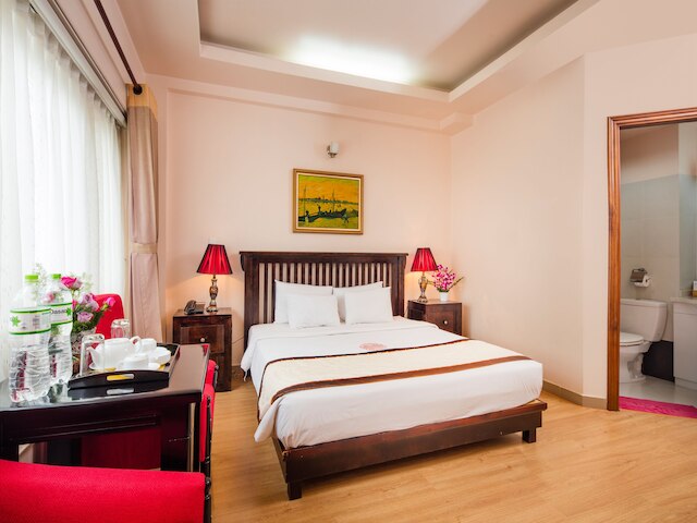 ビエン ドン ホテル フーミーフン