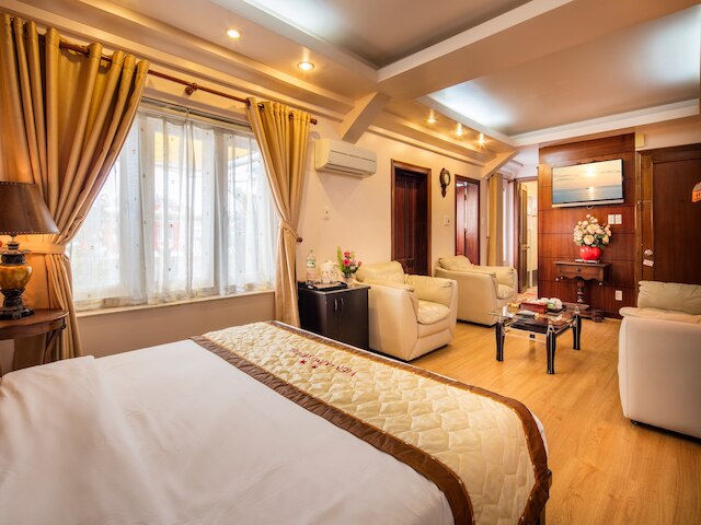 ビエン ドン ホテル フーミーフン