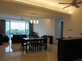 ブランズフィールド エンバシービュー コンドスイート