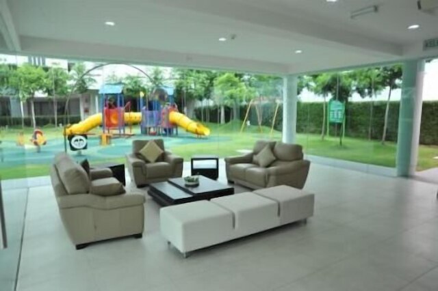 ブランズフィールド エンバシービュー コンドスイート