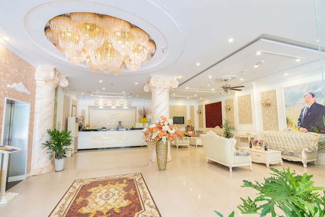 ジェイ グランド ホテル