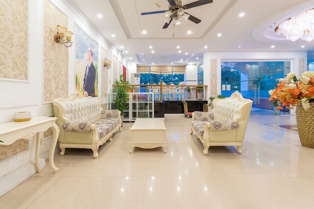 ジェイ グランド ホテル