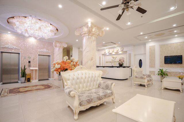 ジェイ グランド ホテル