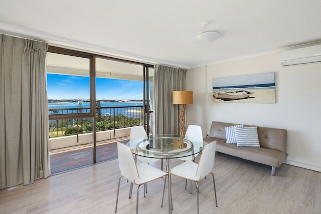 パーマストンタワー オン サウスポート ブロードウォーター