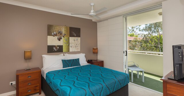 ファウンダ ガーデンズ アパートメンツ