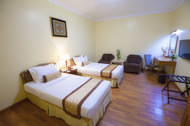 グランド パレス ホテル