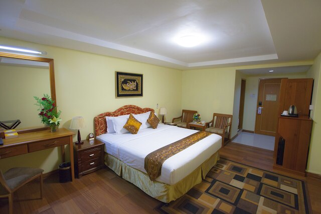 グランド パレス ホテル