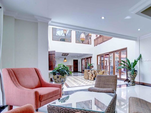 ハスティナープラ レジデンス