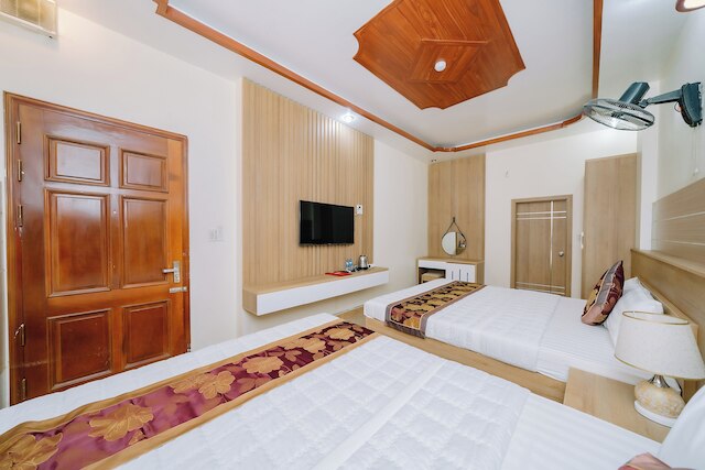 マイ ンゴク ホテル キャットバ