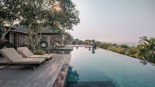 シャンティ・レジデンス by エリート・ヘブンズ