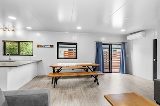 ノース サウス ホリデイ パーク