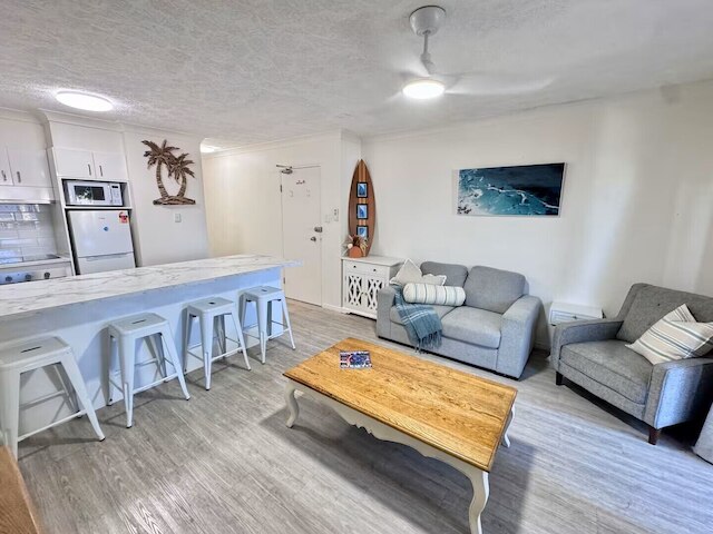 ビーチズ オン ウェーブ ストリート