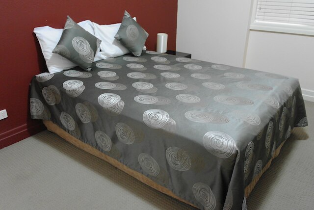 ハンプトン コート アパートメンツ