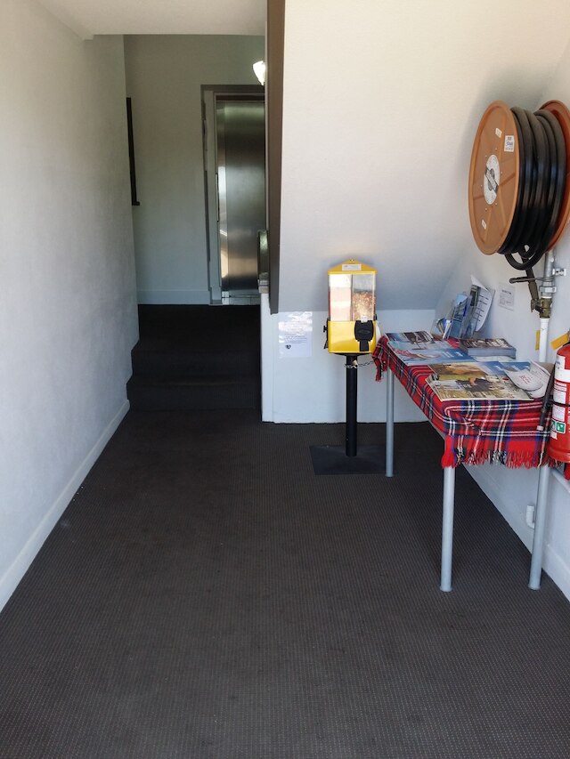 ハンプトン コート アパートメンツ