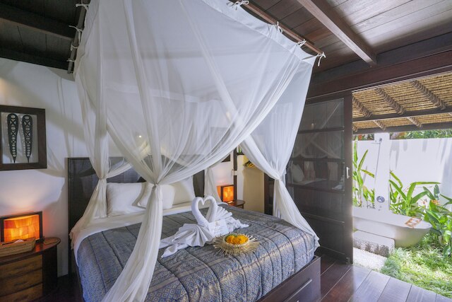 ロッドトゥンドゥ サリ