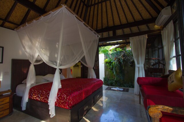 ロッドトゥンドゥ サリ