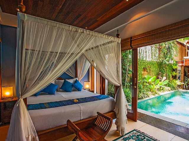 ウマー ワトゥ ヴィラズ