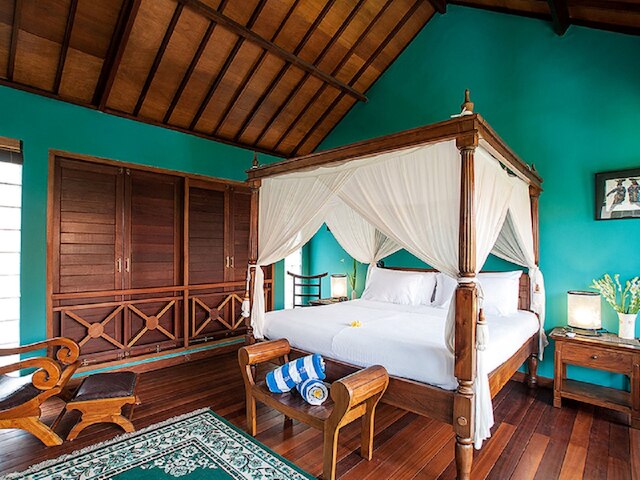 ウマー ワトゥ ヴィラズ