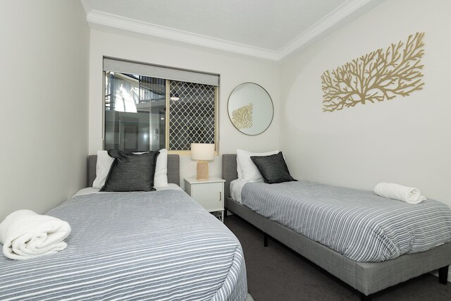 ベイビュー ビーチ ホリデイ アパートメンツ