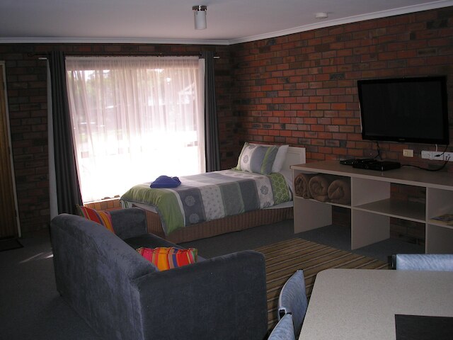 クーラビン モーター イン