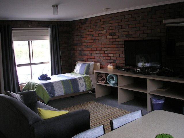 クーラビン モーター イン