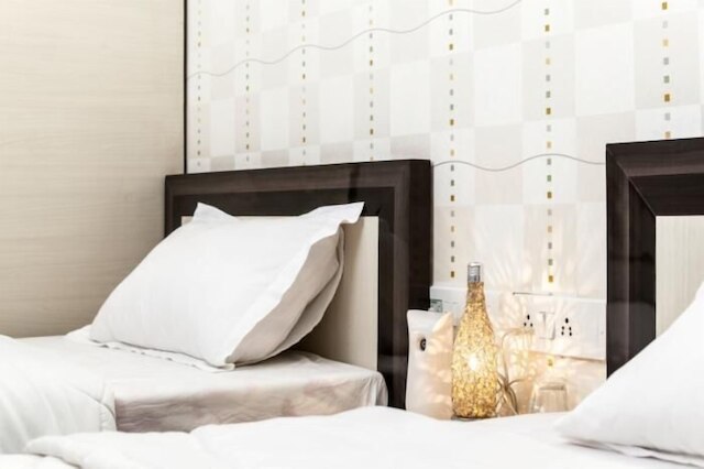 シミ インターナショナル - ザ インペリアル